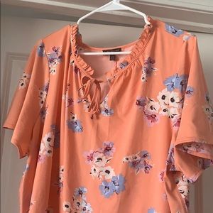 Salmon floral top